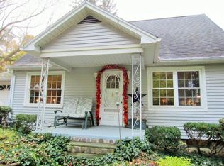 100 Laurel Ln, Clarks Summit, PA 18411