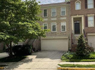 7711 Rockledge Ct, Springfield, VA 22152