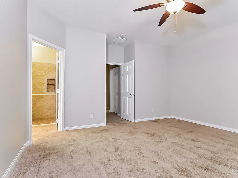 820 Vegas Palm Ave — Photo 18