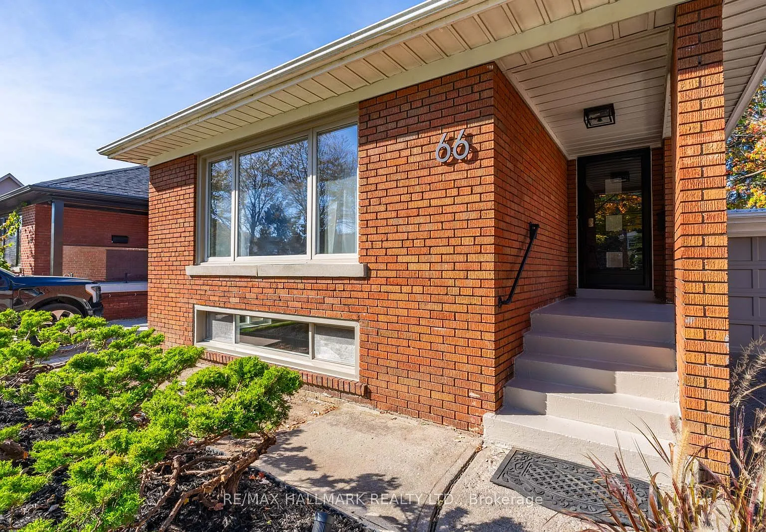 4 bed, $4,650 — Photo 2