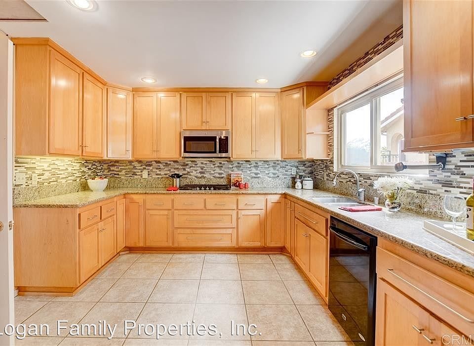 1st image of 4478-80 40th St