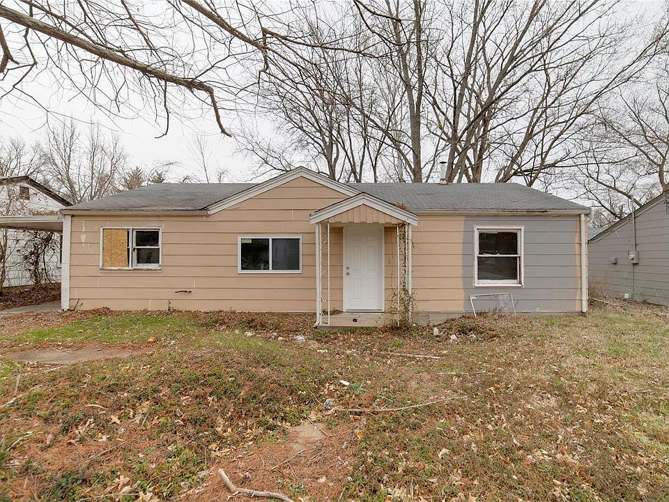 1st image of 9720 Vickie Pl