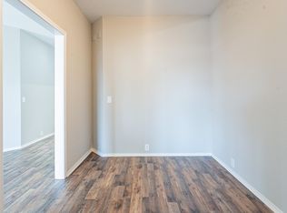 8221 Macgregor Dr, Arlington, TX 76002