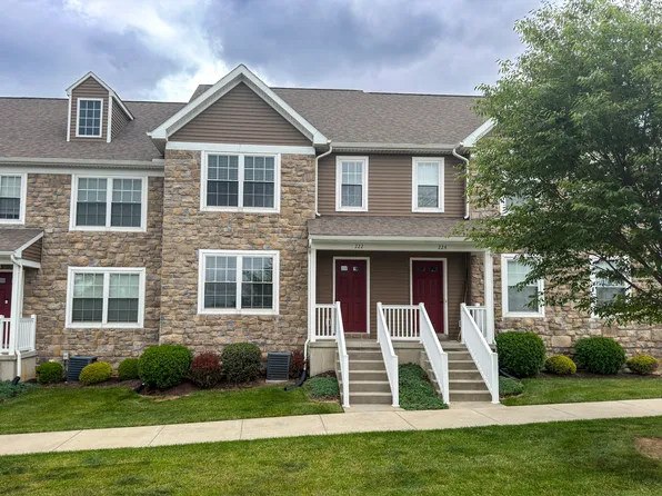 222 Blackford Blvd, Lebanon, PA 17042