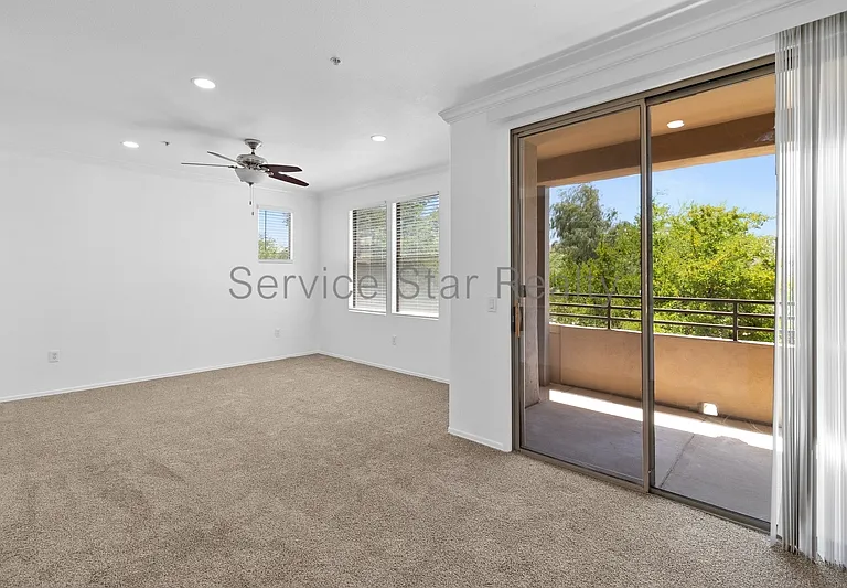 20100 N 78th Pl #2114 — Photo 9