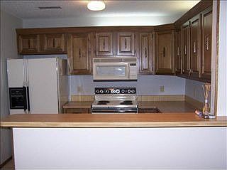3rd image of 2419 N Bramblewood St