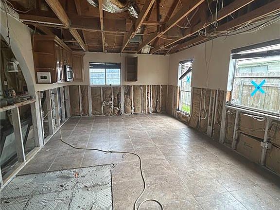 5th image of 505 Manchester Ln