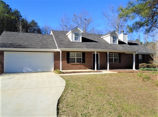 323 Lacebark Ln, Hampton, GA 30228
