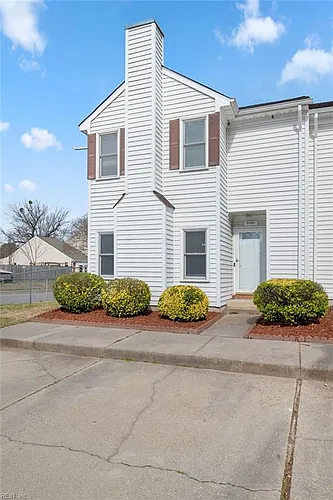 5496 Lynbrook Lndg Photo 1
