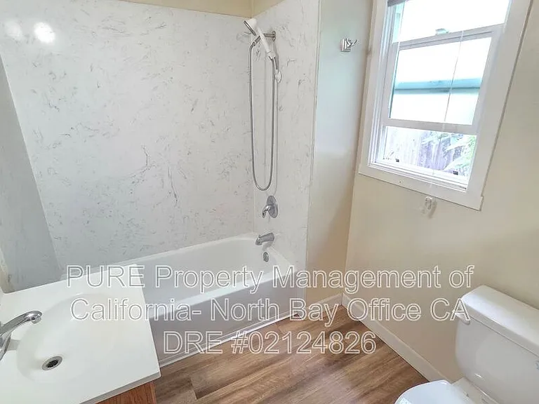 4 Kandace Ct — Photo 5