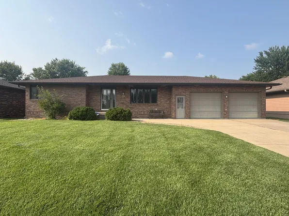 314 E 22nd St, Schuyler, NE 68661