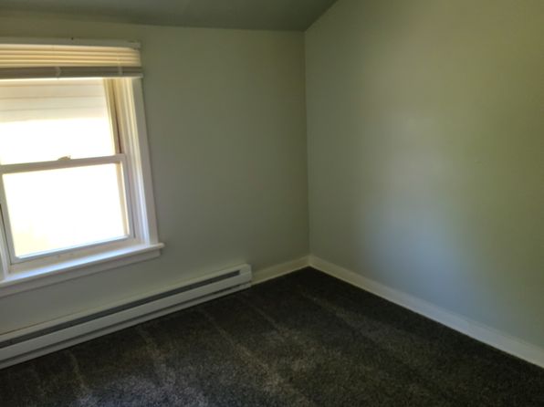 2324 N Eastern Rd #9