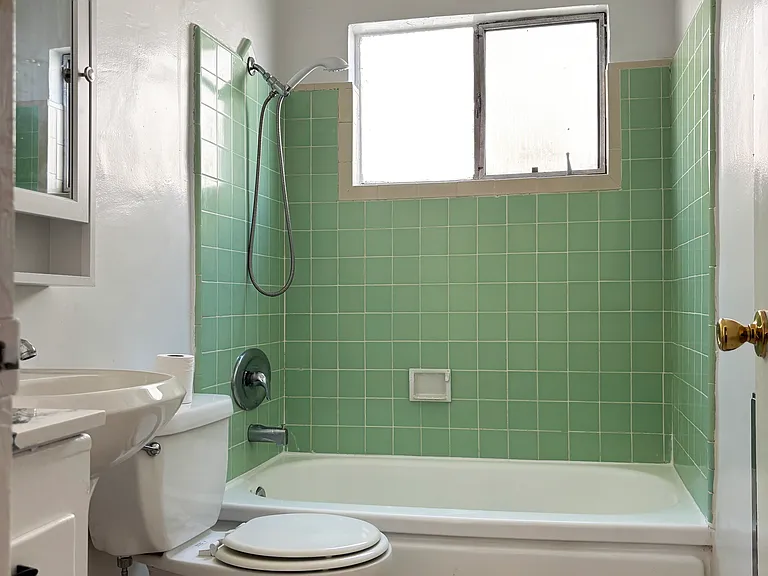 10433 Irene St #4 — Photo 4