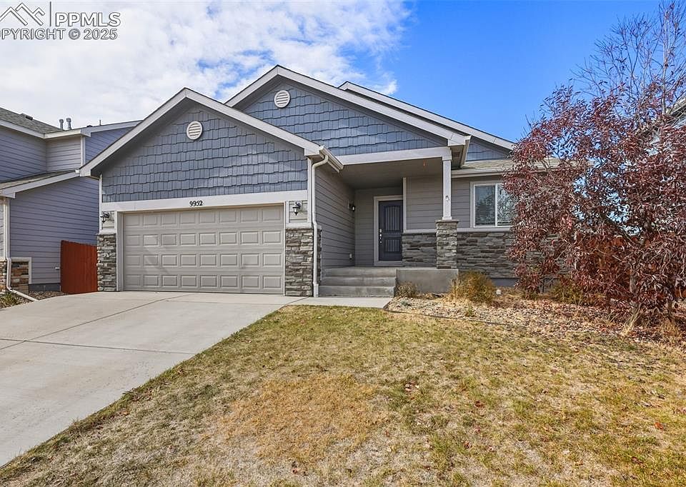 1st image of 9952 Emerald Vista Dr