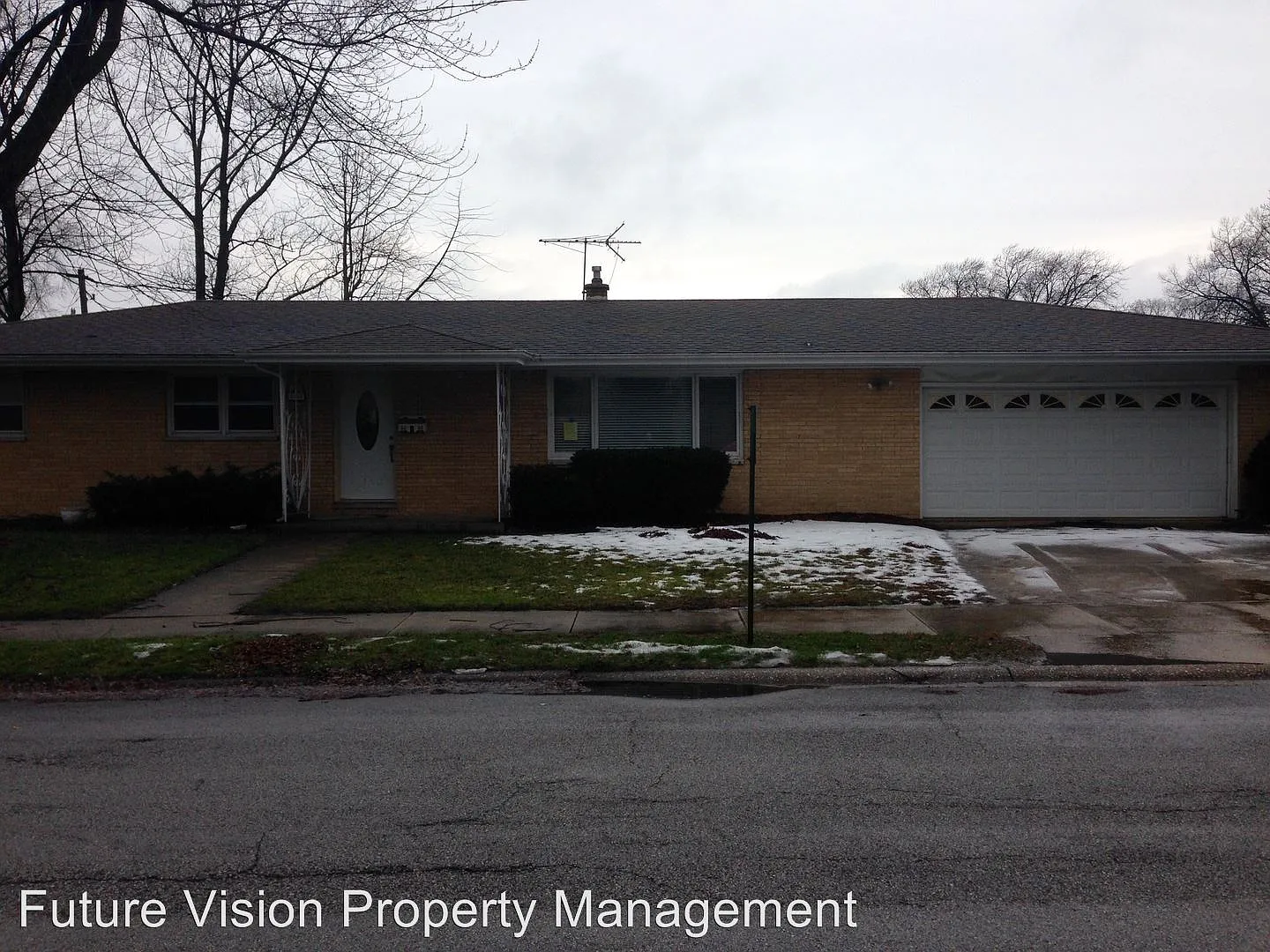 2357 183rd Pl photo 1