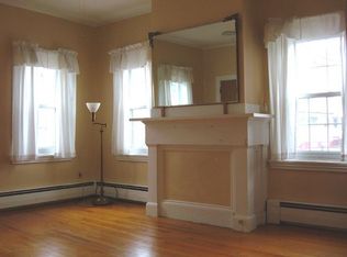 216 Orms St, Providence, RI 02908