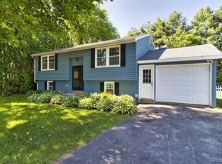 5 Waller Rd, Gansevoort, NY 12831