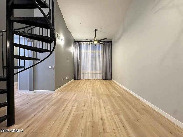 1701 E Colter St #431 — Photo 12