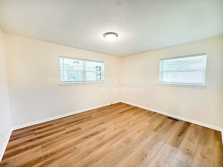 7490 Austin Dr #7492 — Photo 8