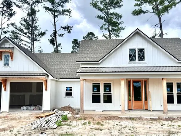 4044 Emerald Dr, Valdosta, GA 31605