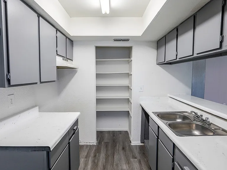 Trenton Place — Photo 36