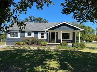 307 Forrest Rd, Fort Oglethorpe, GA 30742