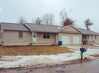 201/203 N Locust St, Wayland, MI 49348