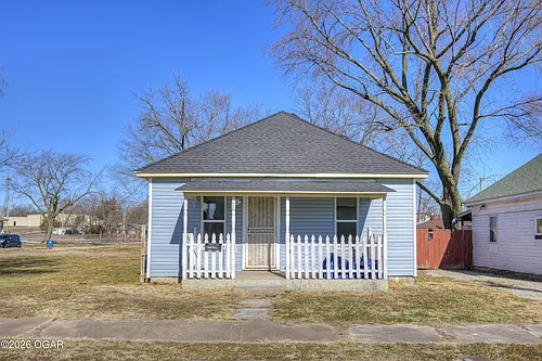 1417 W A St Photo 1