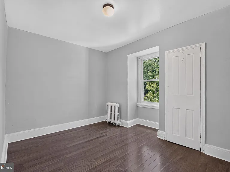 45 E Pastorius St #B — Photo 9