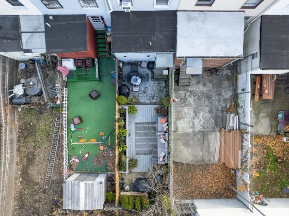 135 Van Horne Street image 18 of 20