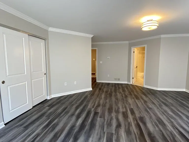 8802 Gilly Way — Photo 9