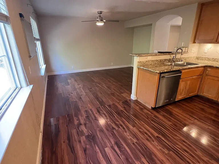 275 Vista Roma Way #229 — Photo 27