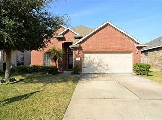 1021 Luke Dr, Alvin, TX 77511