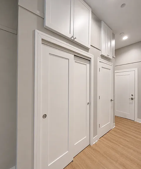 1101 W Granville Ave #101 — Photo 3