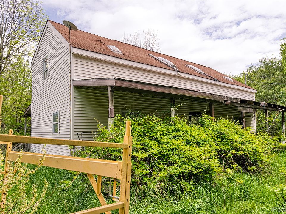 1st image of 2626 Bullock Rd