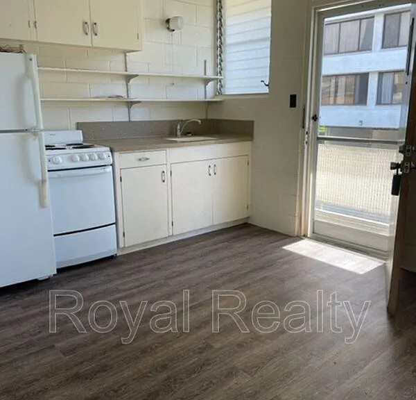 913 Coolidge St #A — Photo 3