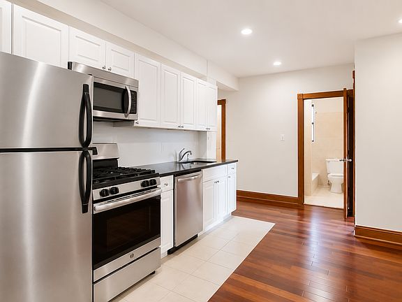 2nd image of 295 Convent Ave APT 33