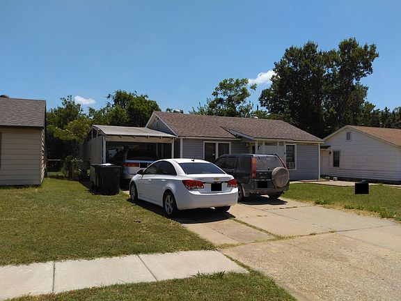 3rd image of 5720 S Shartel Ave