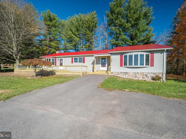 403 O St, Oakland, MD 21550