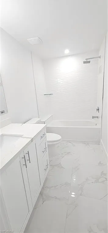 3 bed, 2.0 bath, 1223 sqft, $1,900 — Photo 4