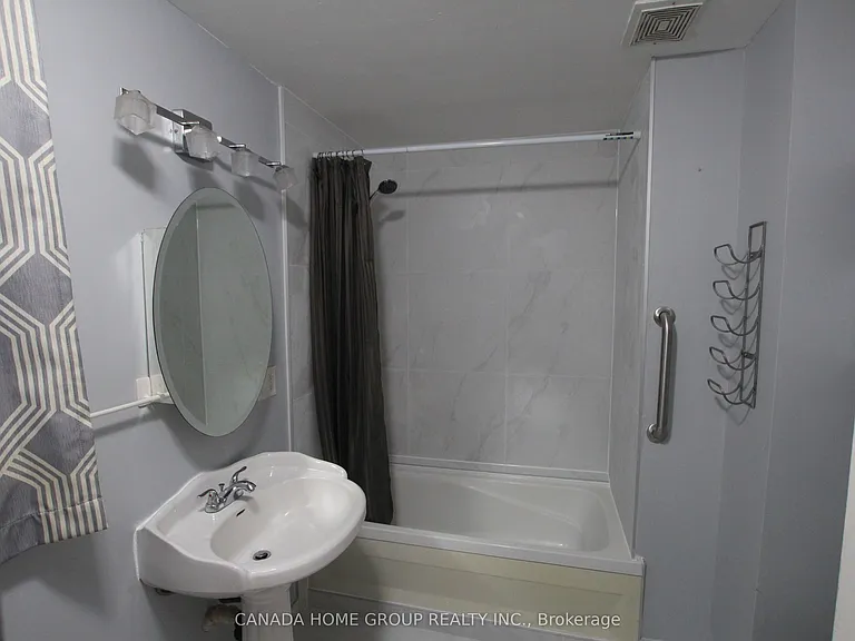 931 Goldie St — Photo 19