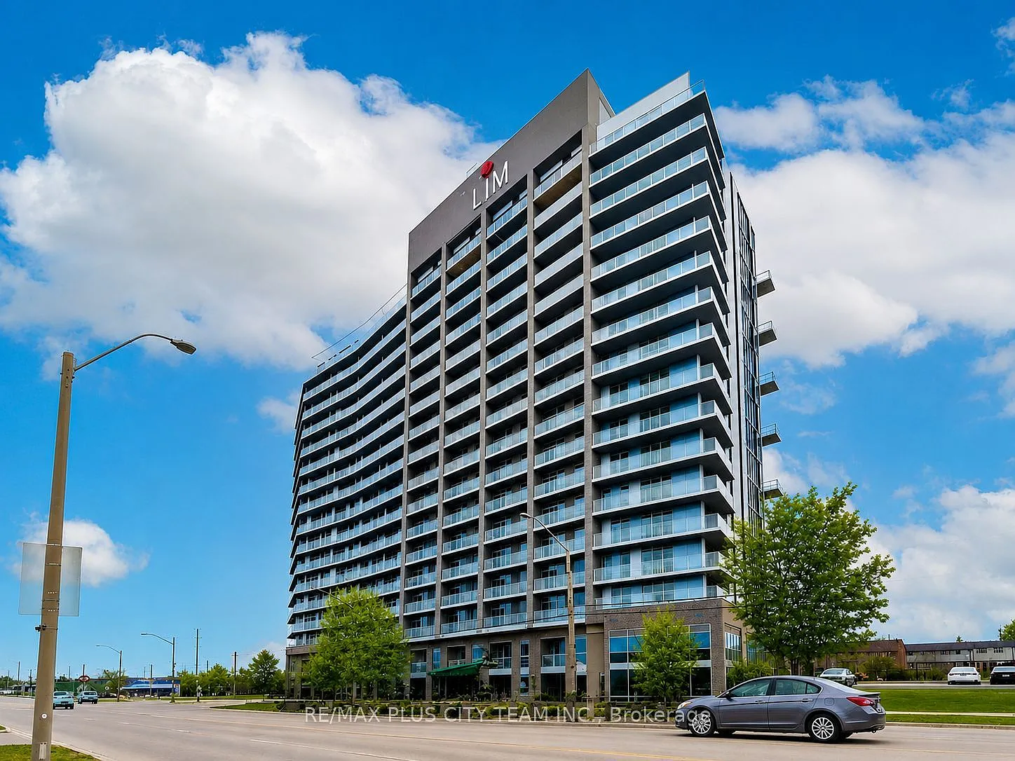 2 bed, $1,800 — Photo 1