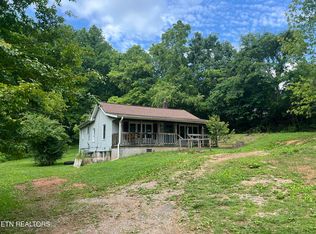 6611 Four Mile Rd, Maryville, TN 37803