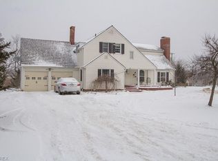 293 Hurd Rd, Aurora, OH 44202