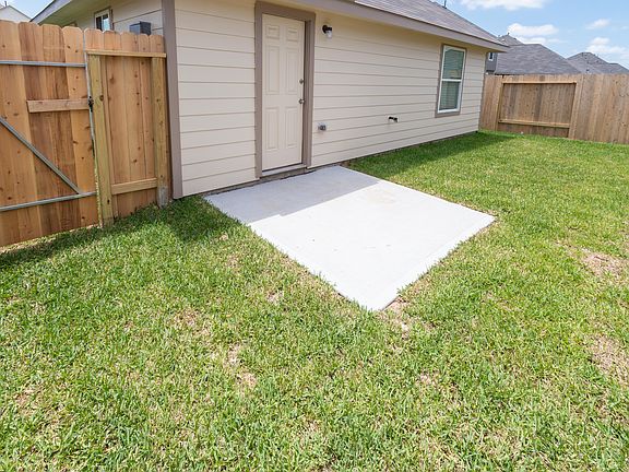 5th image of 24430 Amaldi Ct