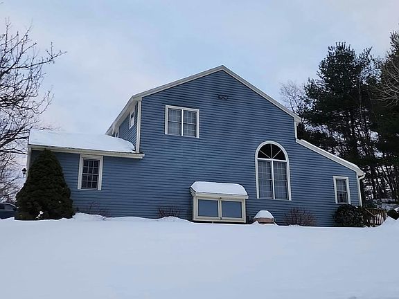 3rd image of 73 Colonial Dr Unit 73