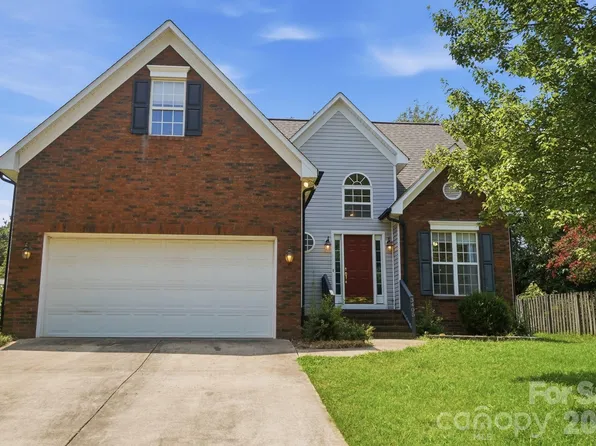 3405 Continental Dr, Monroe, NC 28110