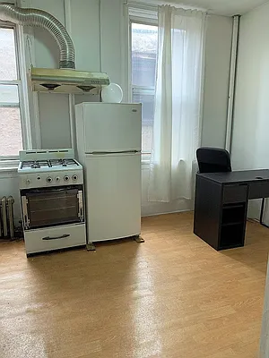 Rented by Eight Horse Realty | media 9