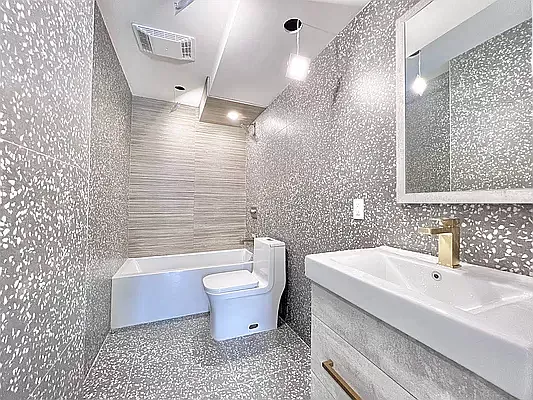 Rented by Doorway NYC, LLC | media 13