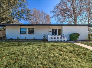 101 Sandra Rd, Clinton, OK 73601